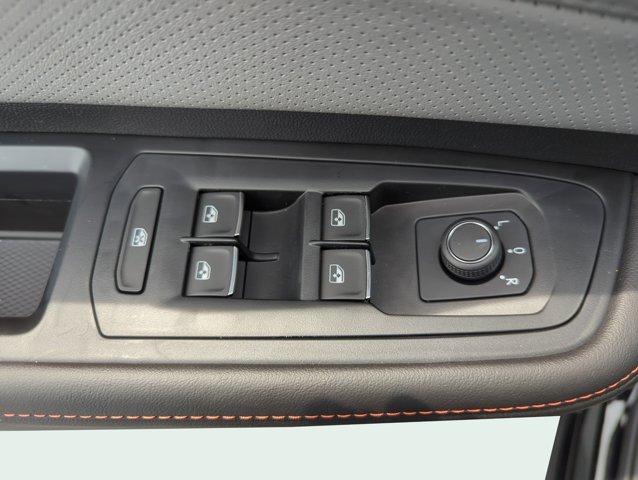 new 2025 Volkswagen Atlas car, priced at $49,479