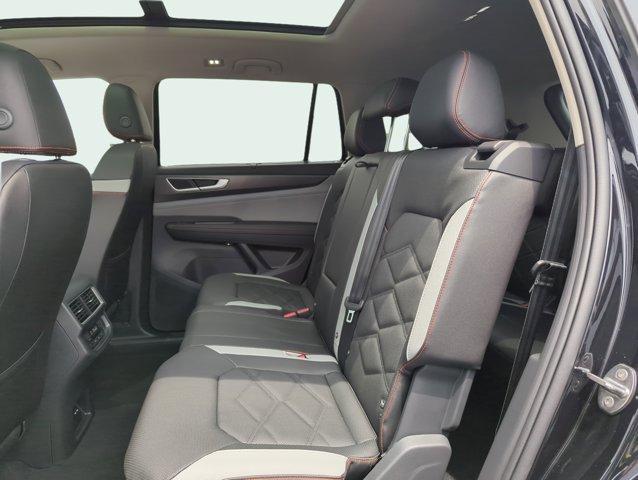 new 2025 Volkswagen Atlas car, priced at $49,479