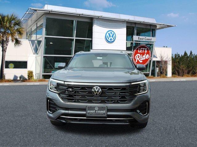 new 2024 Volkswagen Atlas Cross Sport car