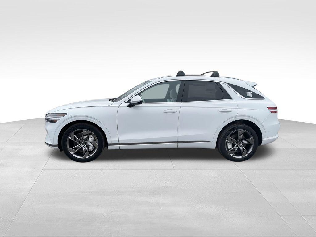 new 2025 Genesis Electrified GV70 car, priced at $59,392