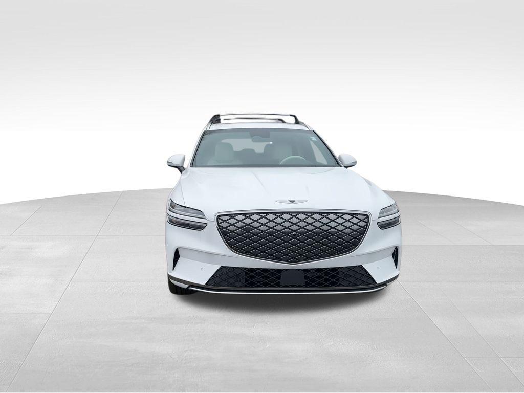 new 2025 Genesis Electrified GV70 car, priced at $59,392