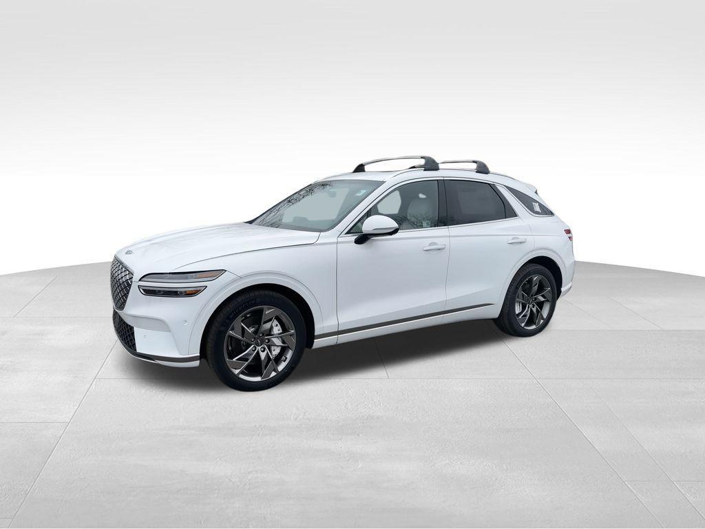 new 2025 Genesis Electrified GV70 car, priced at $59,392