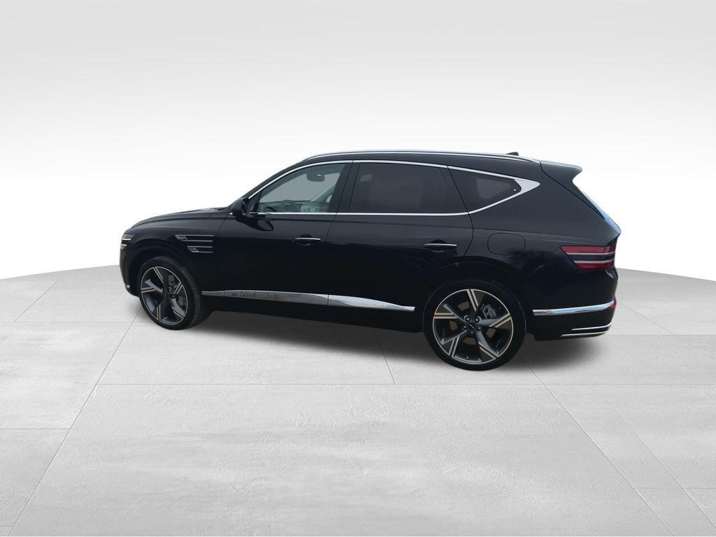 new 2025 Genesis GV80 car, priced at $78,641