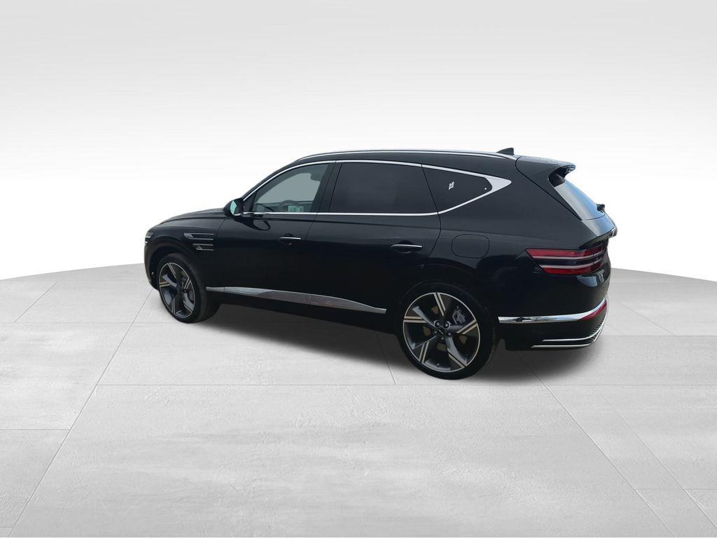 new 2025 Genesis GV80 car, priced at $78,641