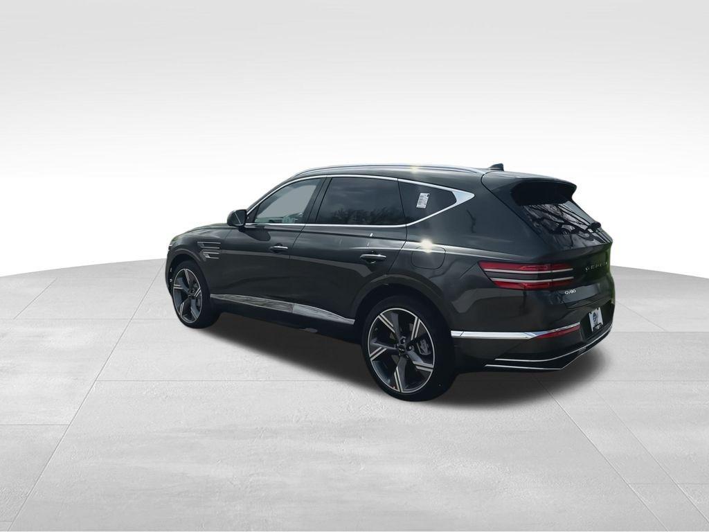 new 2025 Genesis GV80 car, priced at $78,552