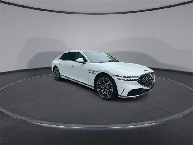 new 2025 Genesis G90 car, priced at $90,201