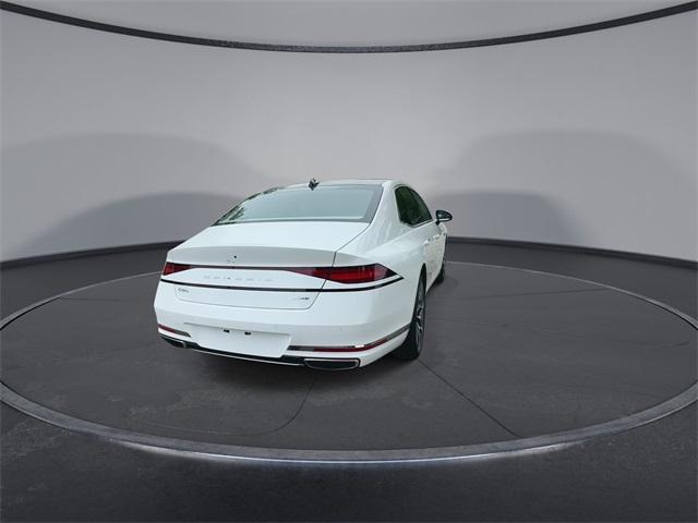 new 2025 Genesis G90 car, priced at $90,201