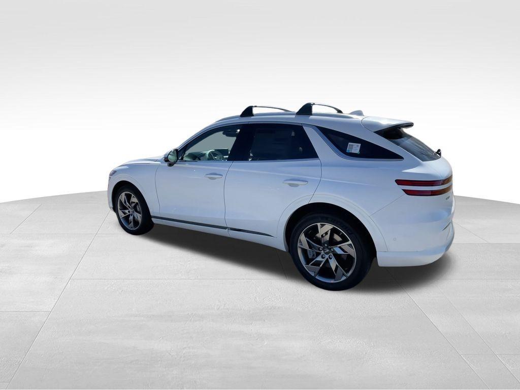 new 2025 Genesis Electrified GV70 car, priced at $53,519