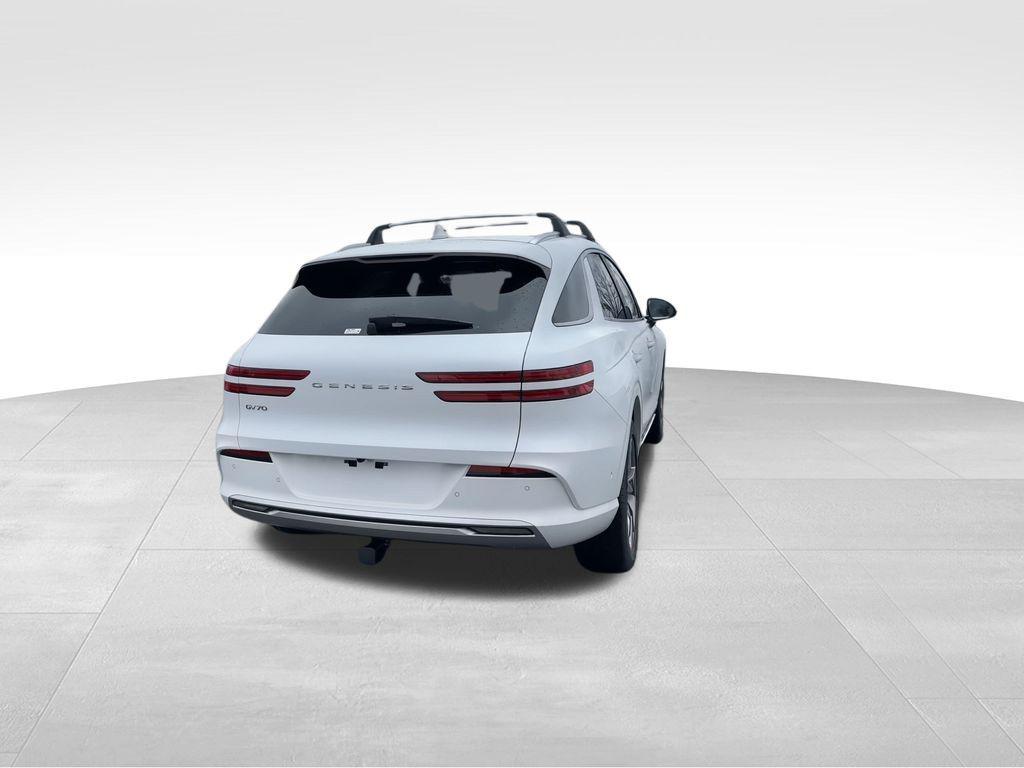 new 2025 Genesis Electrified GV70 car, priced at $60,521