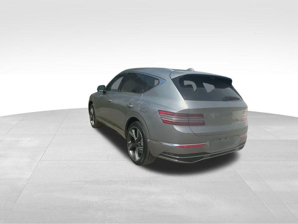 new 2025 Genesis GV80 car, priced at $76,995