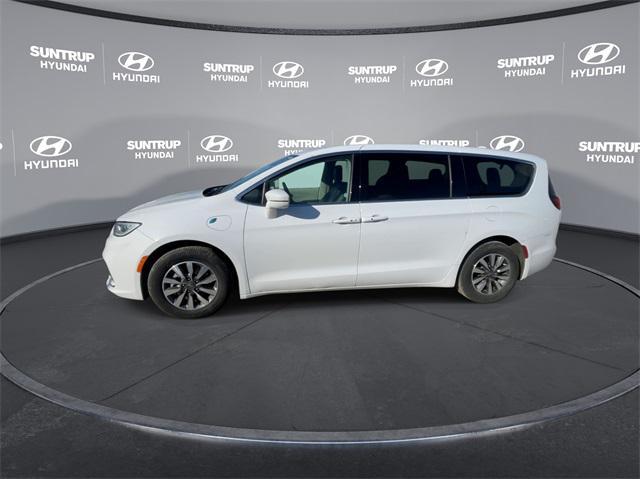 used 2022 Chrysler Pacifica Hybrid car, priced at $30,655