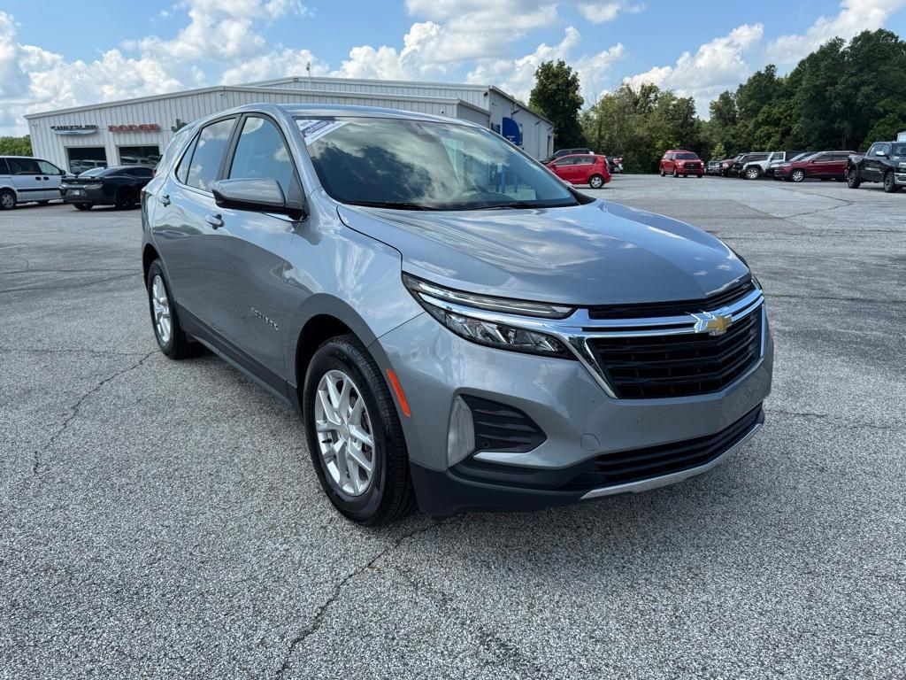 used 2024 Chevrolet Equinox car, priced at $23,872