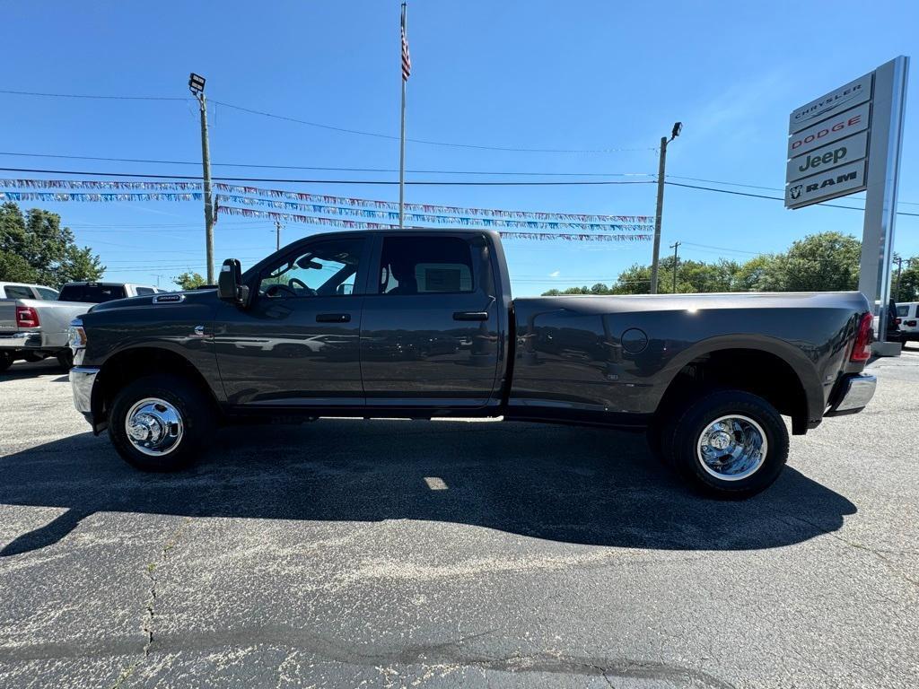 new 2024 Ram 3500 car, priced at $67,945