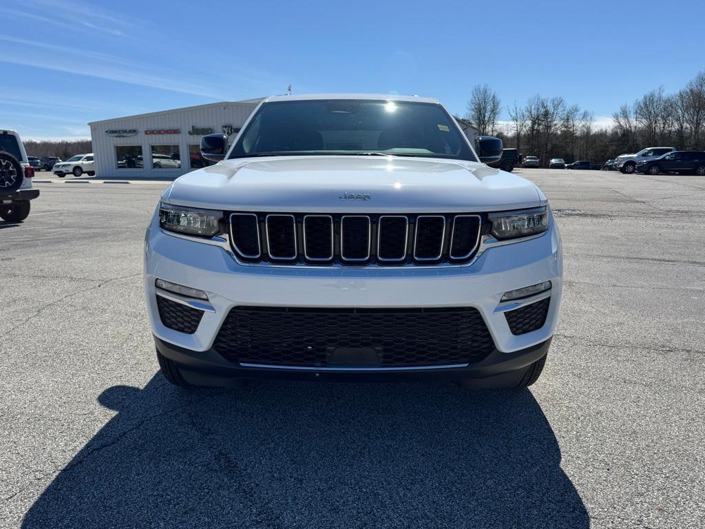 new 2025 Jeep Grand Cherokee car, priced at $46,082