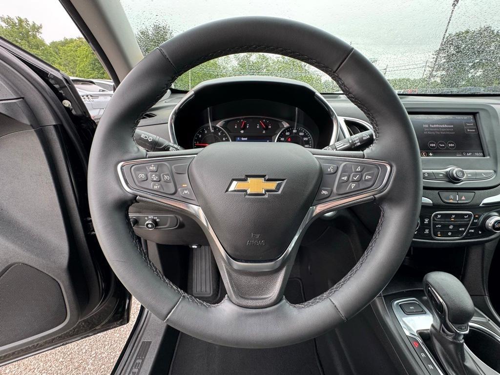 used 2023 Chevrolet Equinox car, priced at $21,115
