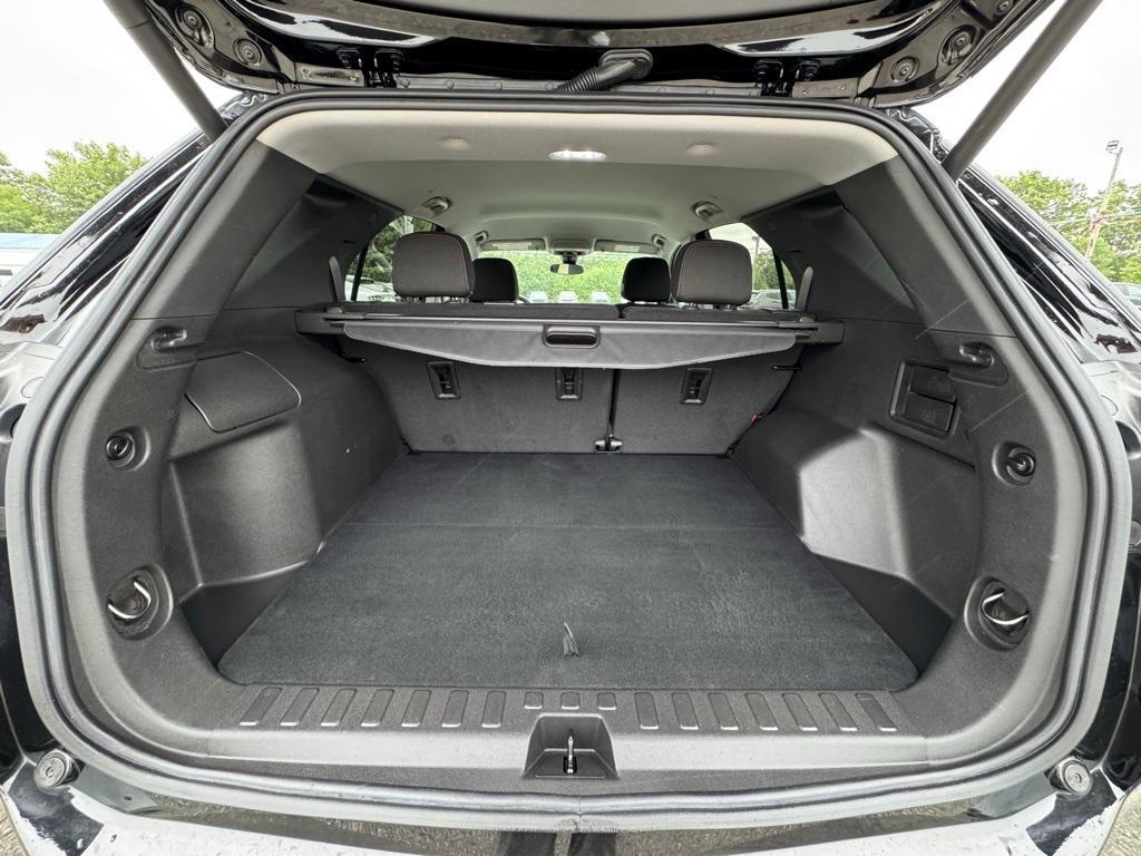 used 2023 Chevrolet Equinox car, priced at $21,115
