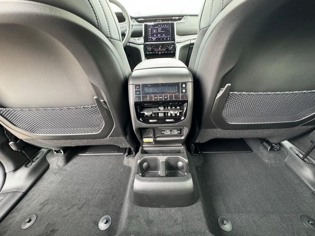 new 2025 Jeep Grand Cherokee L car, priced at $48,899