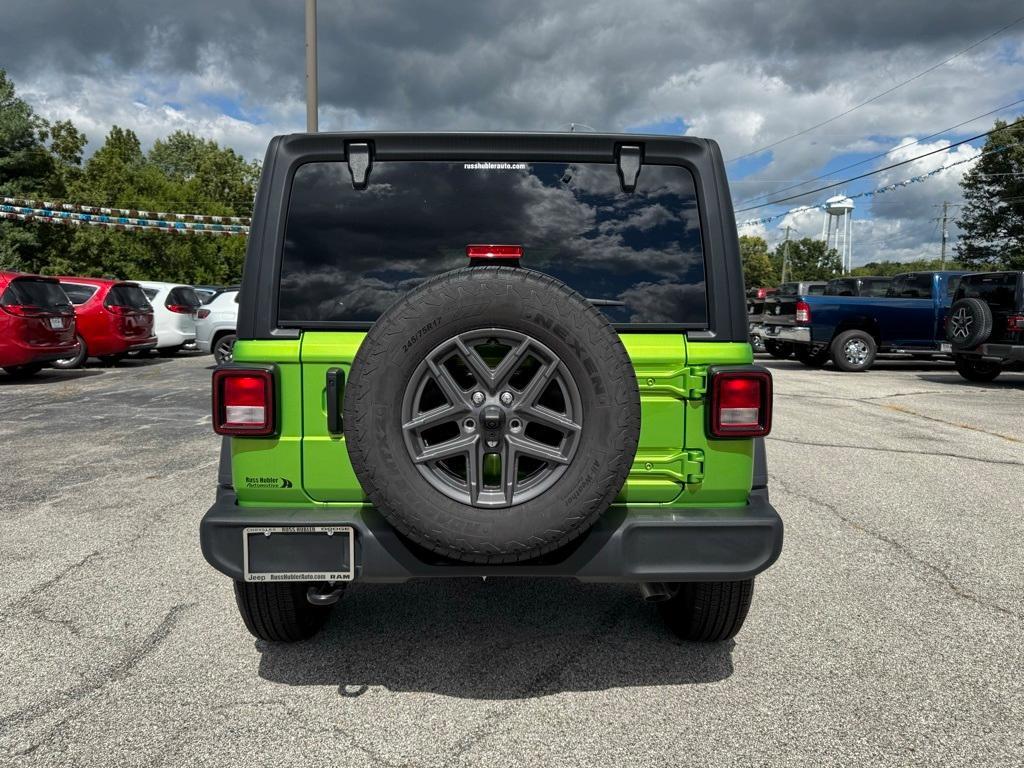 new 2025 Jeep Wrangler car, priced at $47,499