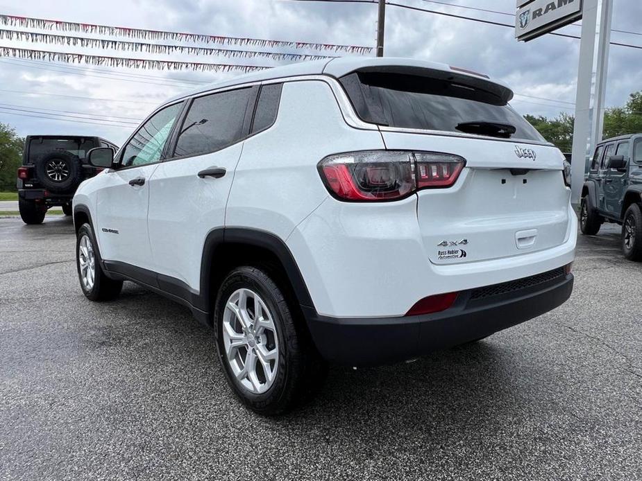 new 2024 Jeep Compass car, priced at $27,495