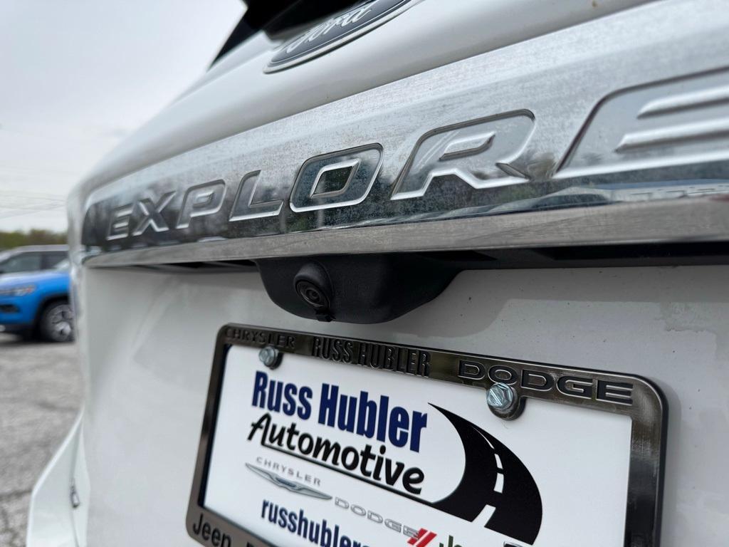 used 2022 Ford Explorer car, priced at $32,014