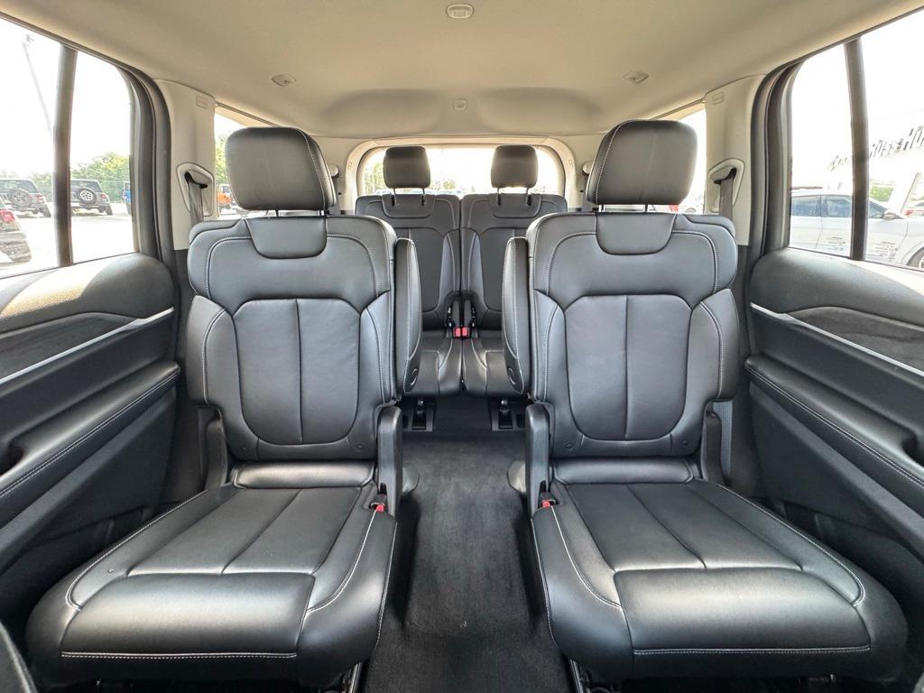 used 2021 Jeep Grand Cherokee L car, priced at $28,999