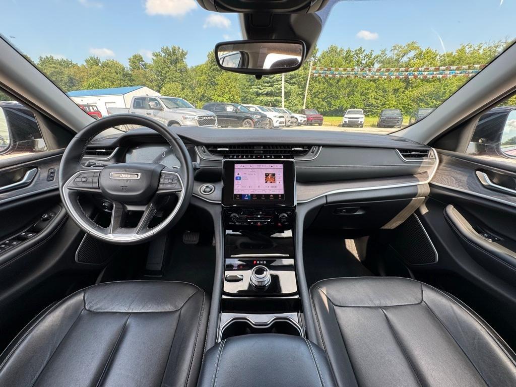 used 2021 Jeep Grand Cherokee L car, priced at $28,999