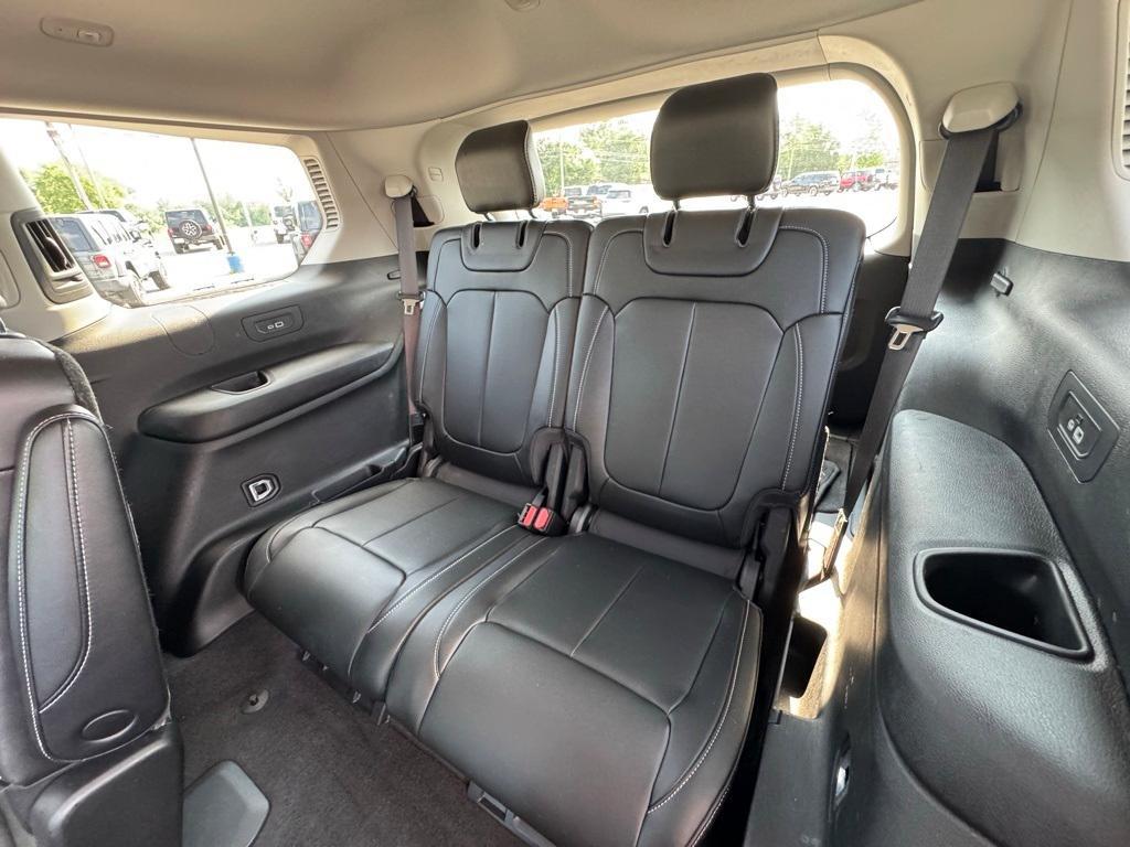 used 2021 Jeep Grand Cherokee L car, priced at $28,999