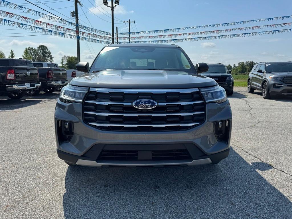 used 2025 Ford Explorer car, priced at $38,999