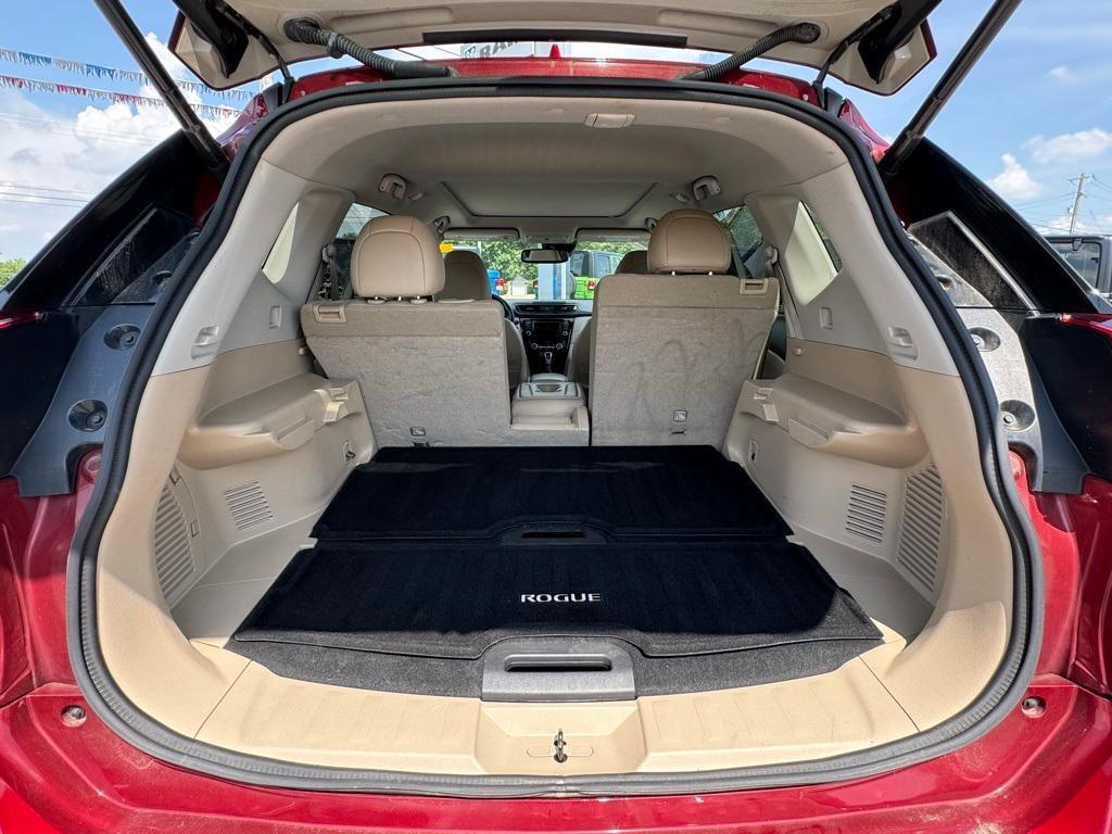 used 2020 Nissan Rogue car, priced at $19,789