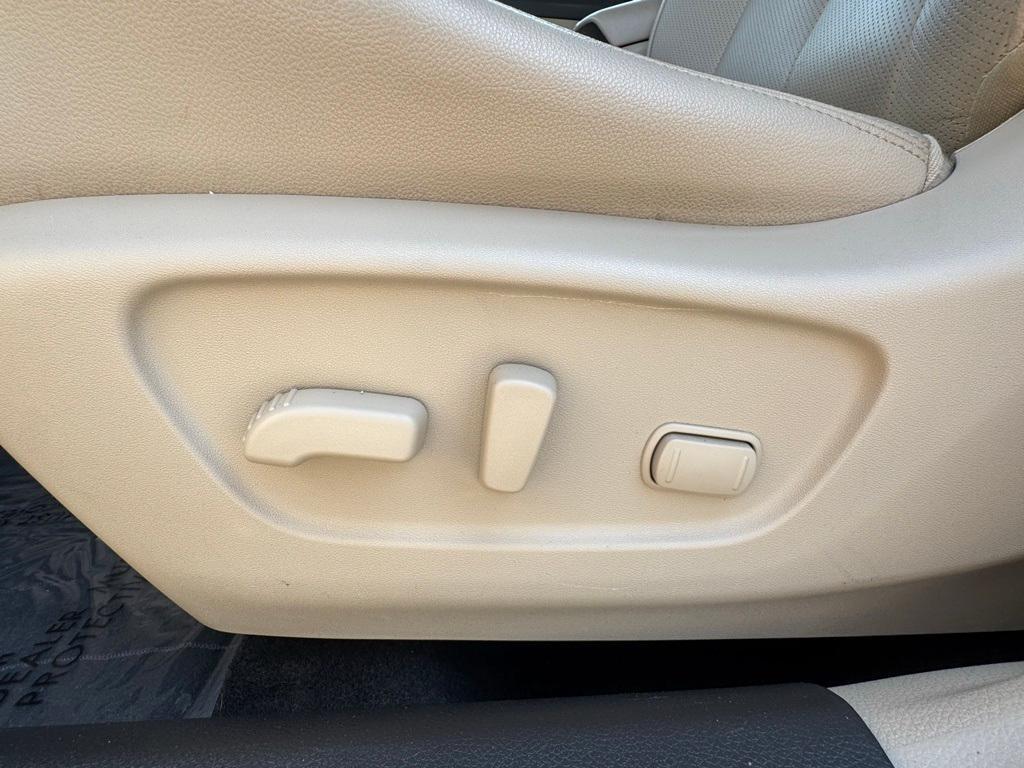 used 2020 Nissan Rogue car, priced at $19,789
