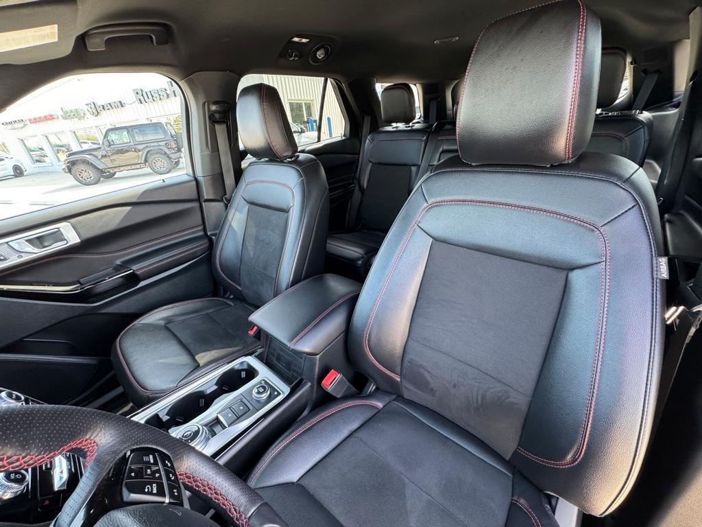 used 2023 Ford Explorer car, priced at $37,355