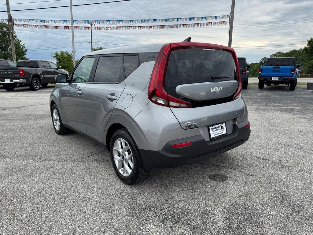 used 2022 Kia Soul car, priced at $17,272