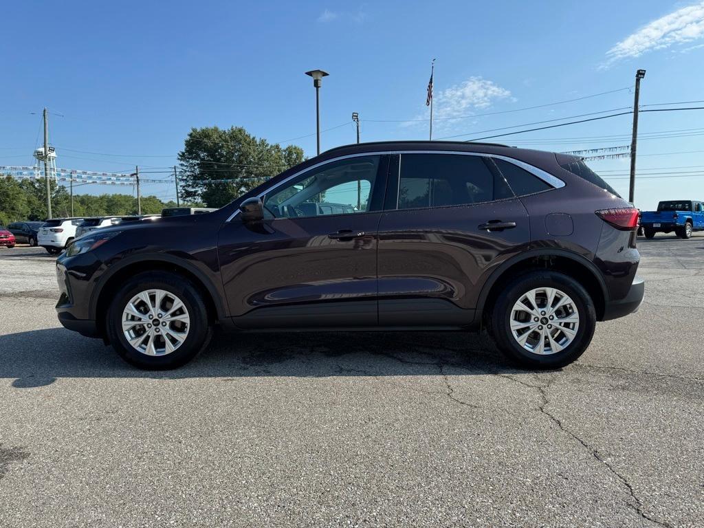 used 2023 Ford Escape car, priced at $25,760