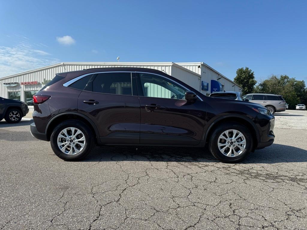 used 2023 Ford Escape car, priced at $25,760