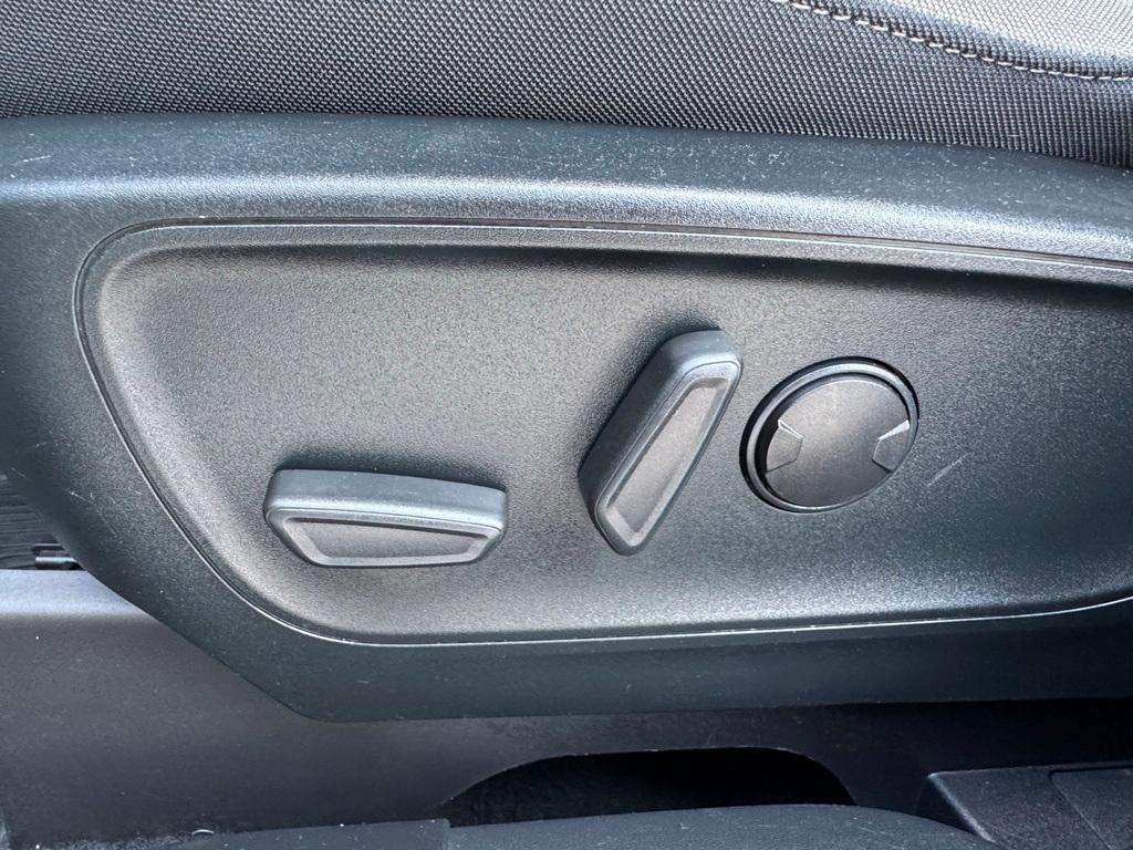 used 2020 Ford Escape car, priced at $17,323