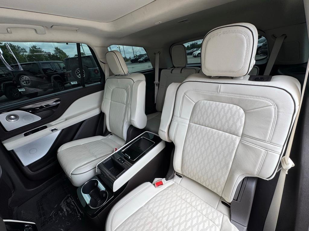 used 2020 Lincoln Aviator car, priced at $38,447