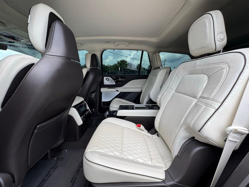 used 2020 Lincoln Aviator car, priced at $38,447