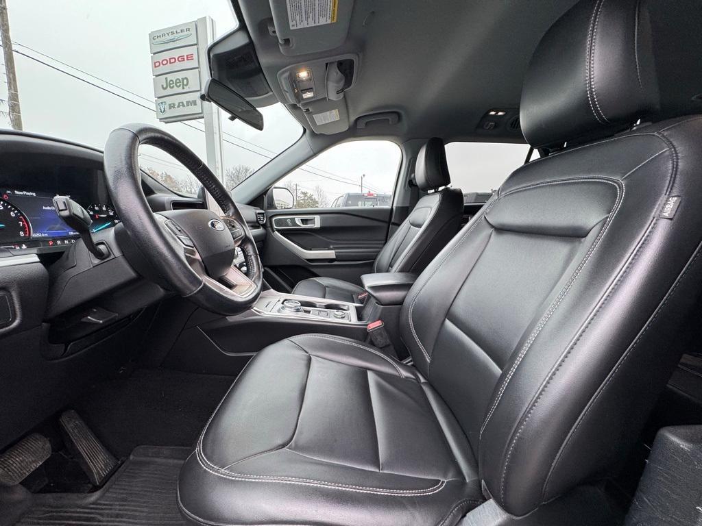 used 2022 Ford Explorer car, priced at $29,000