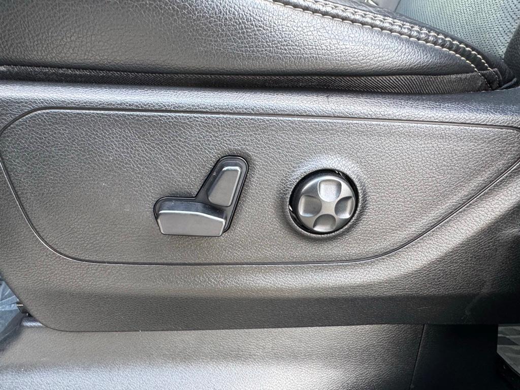 used 2020 Ram 1500 car, priced at $34,347