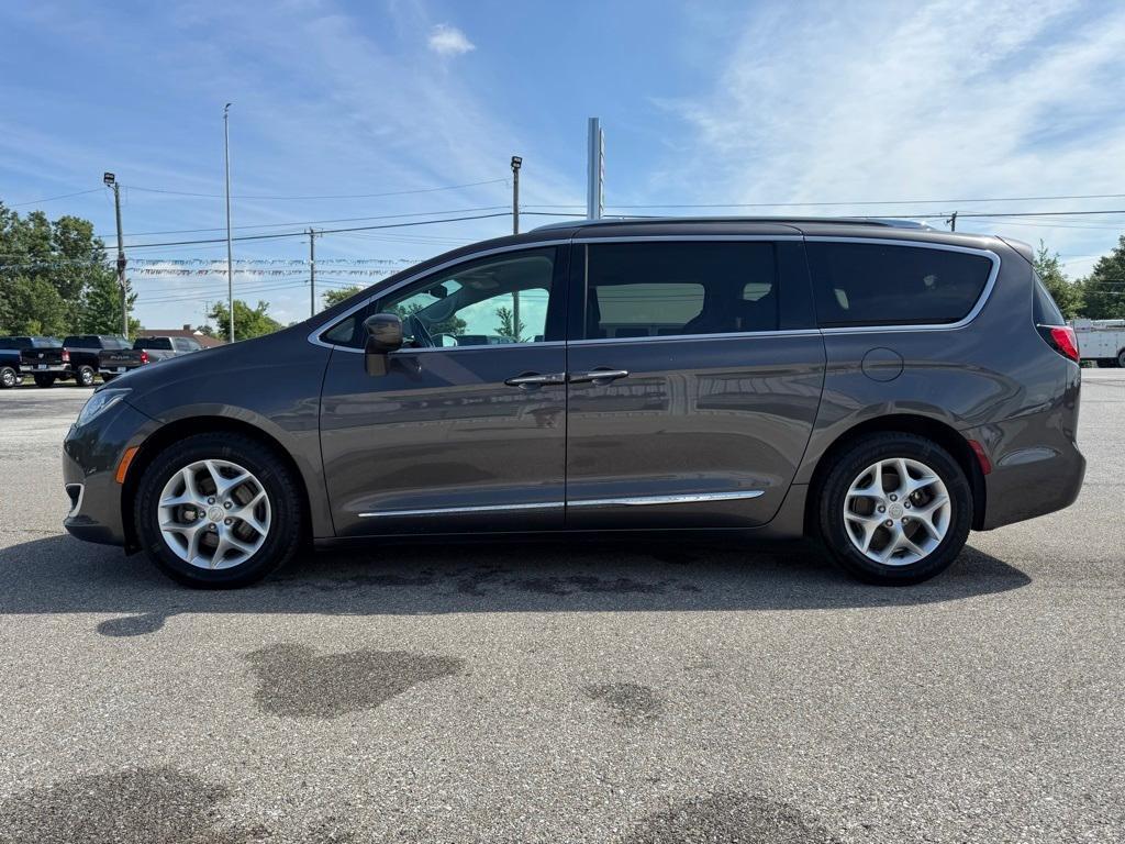 used 2020 Chrysler Pacifica car, priced at $17,001