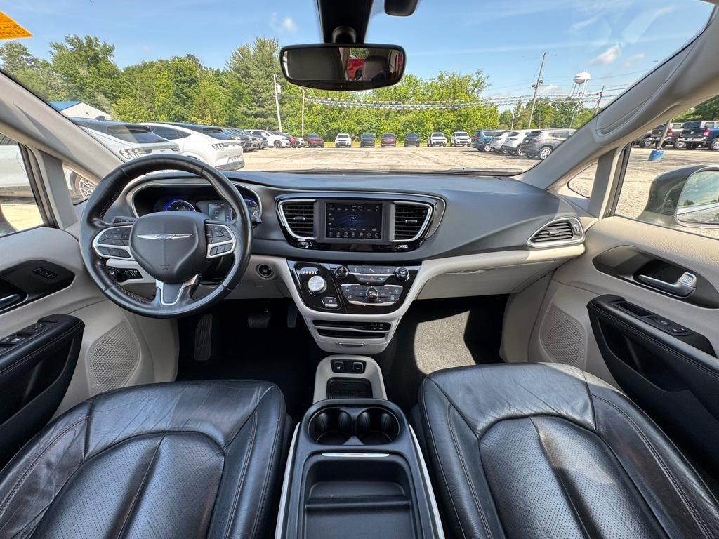used 2020 Chrysler Pacifica car, priced at $17,001