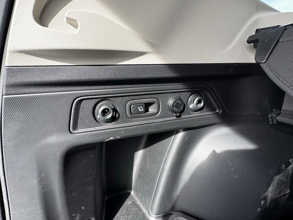 used 2024 Subaru Forester car, priced at $29,403