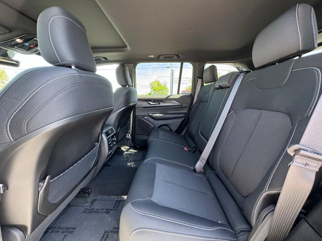 used 2025 Jeep Grand Cherokee car, priced at $36,832
