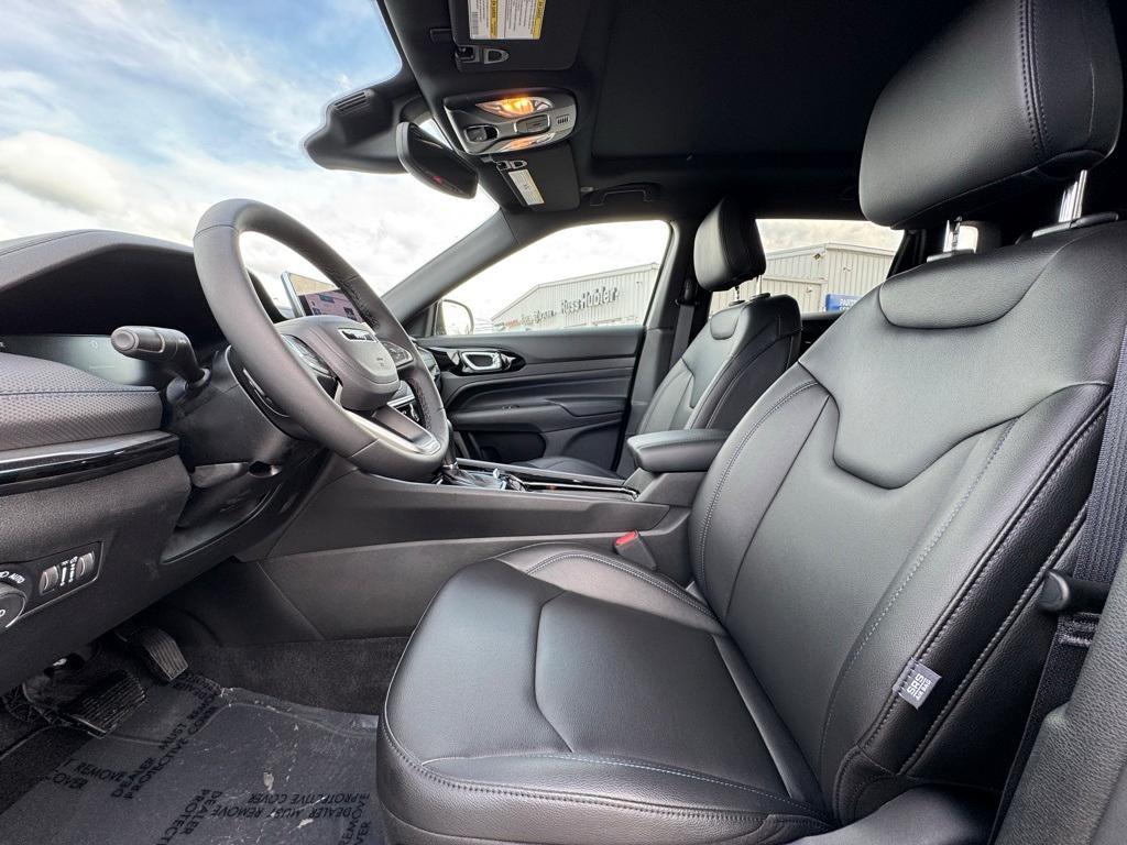 new 2025 Jeep Compass car, priced at $36,742