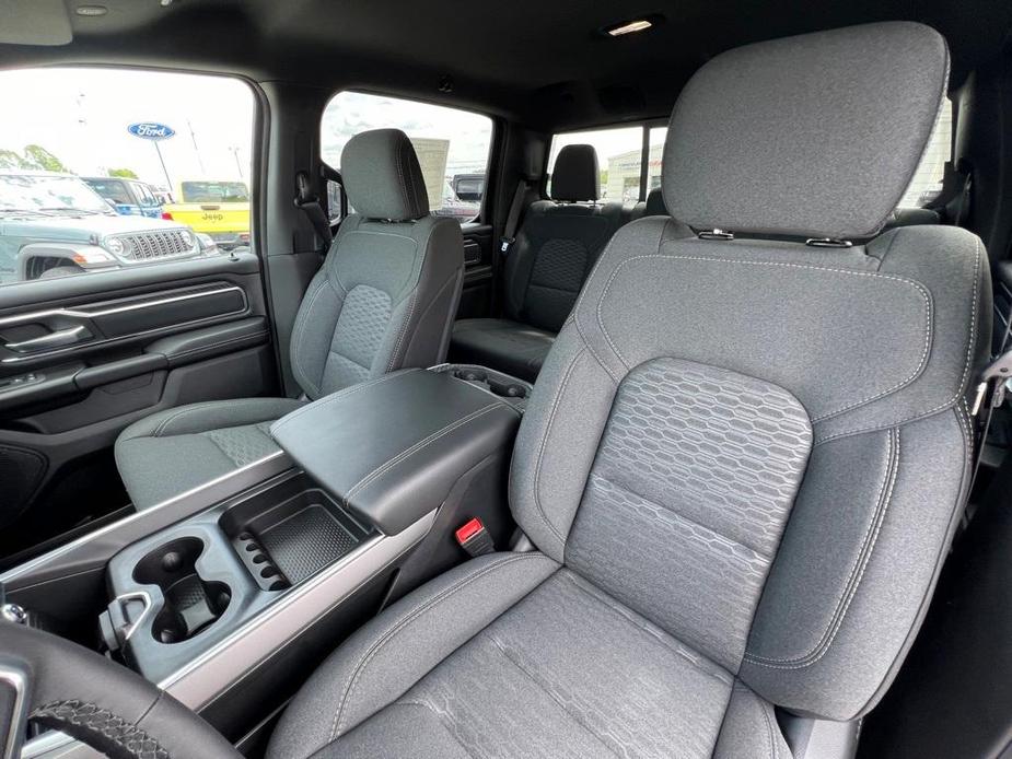 new 2025 Ram 1500 car, priced at $64,040