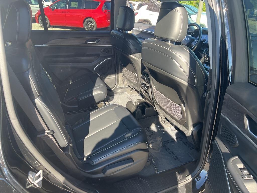 used 2021 Jeep Grand Cherokee L car, priced at $27,043