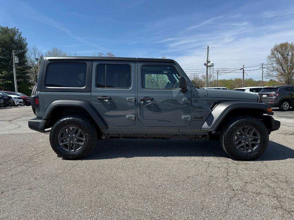 new 2025 Jeep Wrangler car, priced at $47,449
