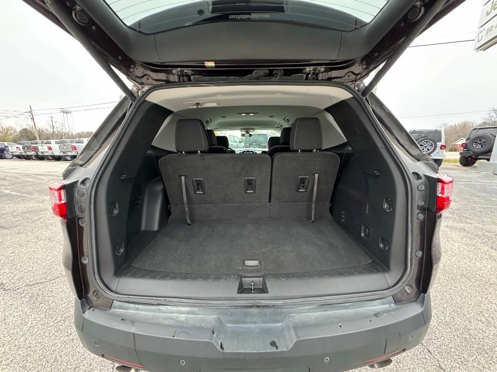 used 2021 Chevrolet Traverse car, priced at $24,339