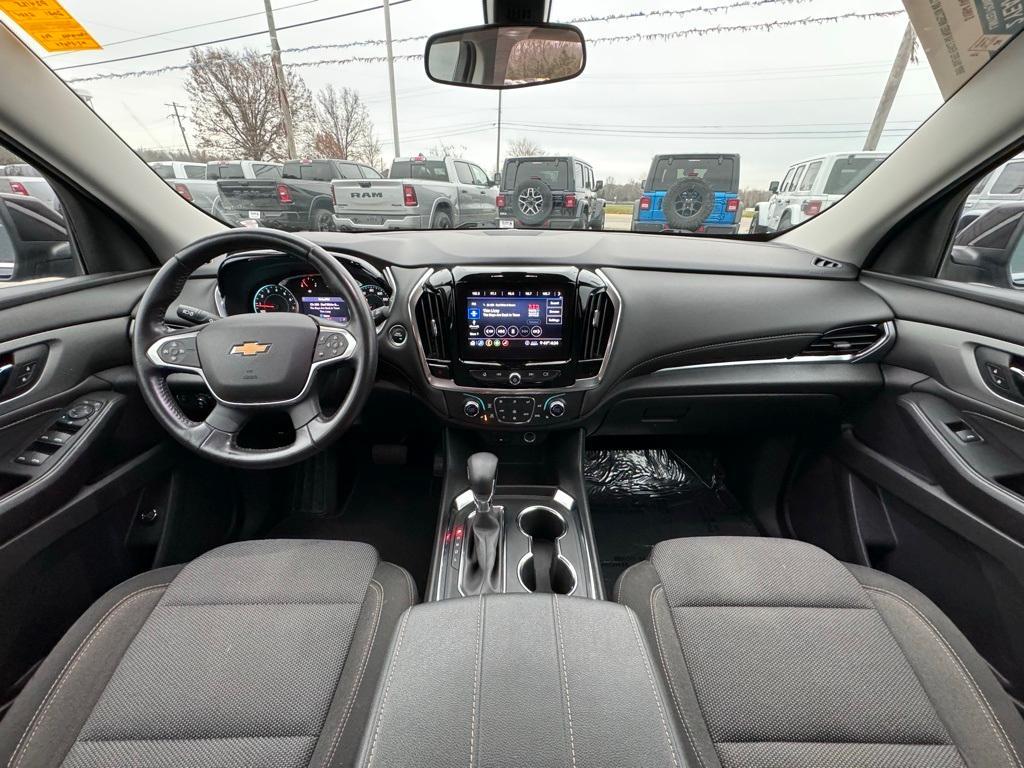 used 2021 Chevrolet Traverse car, priced at $24,339