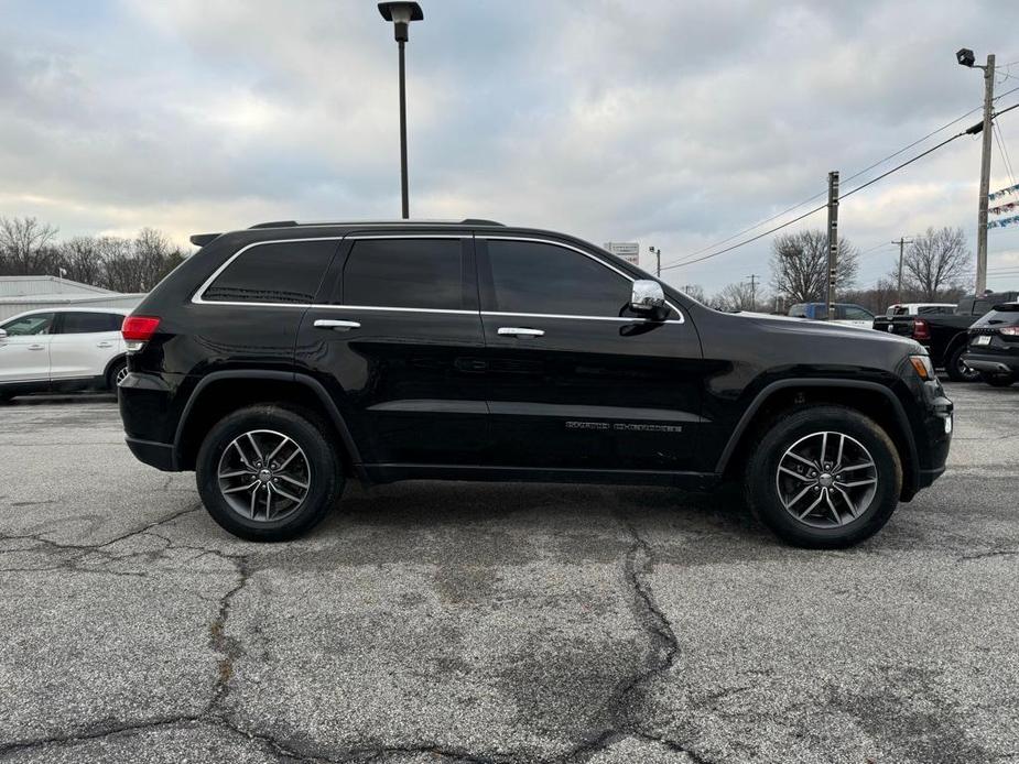 used 2017 Jeep Grand Cherokee car, priced at $16,144